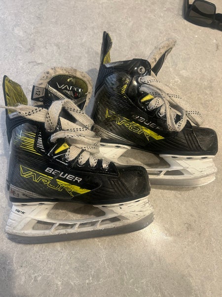 2023 Bauer Vapor X4 Hockey Skates Regular Width 12 (Used)