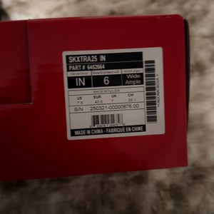 CCM JetSpeed XTra Hockey Skates Wide Width 6 (New)