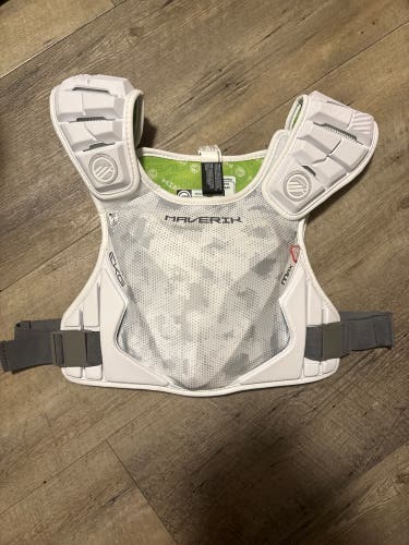 Medium Adult Maverik Max Speed Shoulder Pads (New)