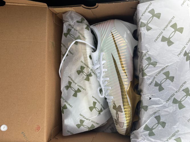 Men's Size M 12.5 (W 13.5) Adult Under Armour Blur Low Top (New)