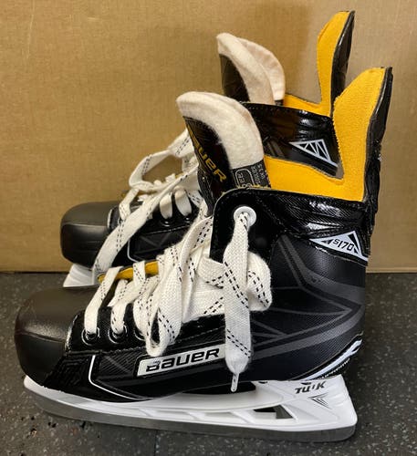 Used Bauer Supreme S170 Hockey Skates 3EE