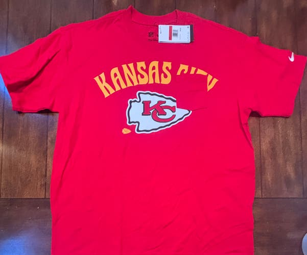 Kansas City Chiefs T-Shirt Men's Size Large NFL NIKE With Pocket NWT