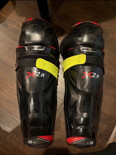 Senior Bauer Vapor X2.9 14" Shin Pads (Used)