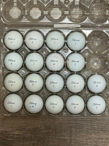 18 Titleist Pro V1 Golf Balls - 4A Near-Mint Condition