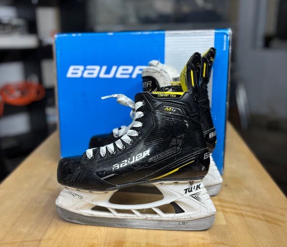 Bauer Supreme M4 - Senior 7 (Good Condition)