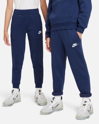 Nike Sportswear Club FD3008-410 Kids XL Midnight Navy Fleece Joggers GBO2152