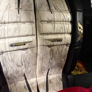 30" Brian's GNETik 5.0 Goalie Leg Pads (Used)