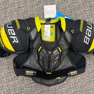 Medium Junior Bauer Supreme Mach Shoulder Pads (New)