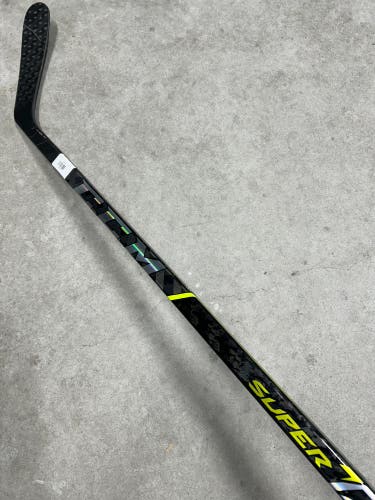 100 Flex P92 Senior CCM Super Tacks AS3 Pro Right Hand Hockey Stick Pro Stock NHL Maple Leafs (New)