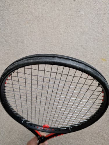 Adult Wilson Clash 100 V3 Tennis Racquet (Used)