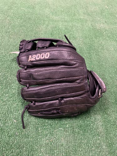 Black Wilson A2000 RH Infield Softball Glove 12" (Used)