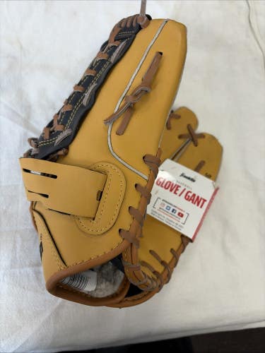 Brand New RHT Franklin Size 12 Inch Ready To Play Baseball Glove
