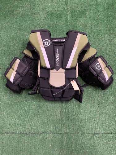 Senior Medium Warrior Ritual X5 RTL Goalie Chest Protector (Used)