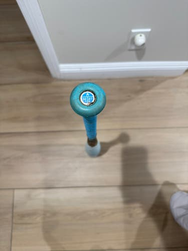 2024 Easton Hype Fire Composite USSSA Certified Bat (-5) 27 oz 32" (Used)