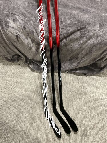 Senior CCM JetSpeed FT8 Pro Left Hand Hockey Stick P28 75 Flex (Used)