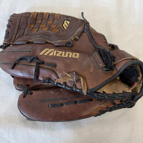 LHT Size 13 Inch Mizuno Vintage Leather Baseball Glove