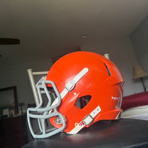 Youth Small Riddell Revolution Helmet (Used)