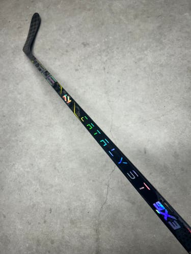 85 Flex P28 Senior True Catalyst 9x3 Right Hand Hockey Stick Pro Stock (New)