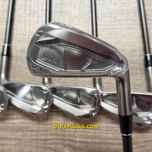 New- 2026 Srixon ZXi7 Black Iron Set 4-PW / Dynamic Gold Stiff (518)
