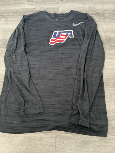 Team USA Long-sleeve Large Men's Nike Dri-Fit Shirt (New)