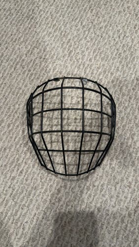 RARE OG Bauer RBE VIII Oreo Cage Medium (Used)