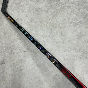 85 Flex P92 Senior True Catalyst 9x Right Hand Hockey Stick Pro Stock (New)
