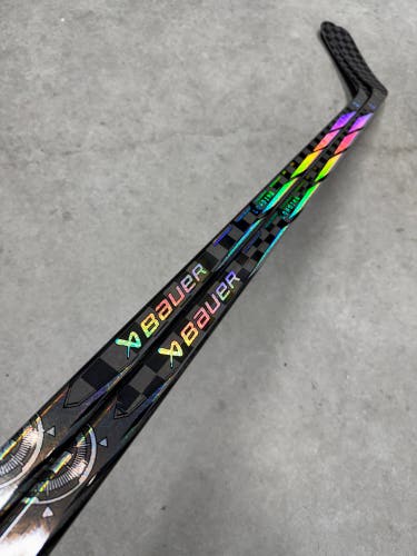 2 PACK 87 Flex Custom P92M Senior Bauer Proto R Left Hand Hockey Stick NHL Pro Stock (New)