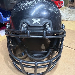 USED XENITH X2E+ YOUTH FOOTBALL HELMET - MEDIUM - BLACK
