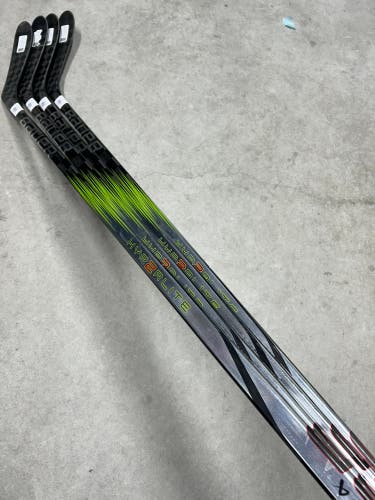 4 Pack 87 Flex P28 Senior Bauer Vapor Hyperlite2 Right Hand Hockey Stick (New) Pro Stock