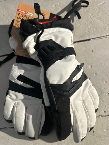 White Medium Women's Waterproof Gloves (New)