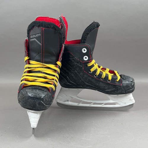 Bauer NS Size 1.5 Junior Hockey Skates