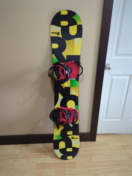 Burton Progression Snowboard 147cm With Burton Bindings Size M Fit 8-10.
