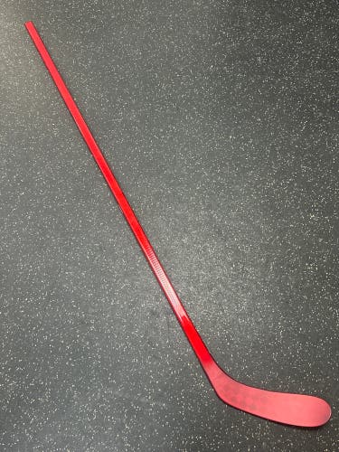 Senior Left Hand P28 65 Flex Pro Stock (New) Red Out Stick Item#CCROL