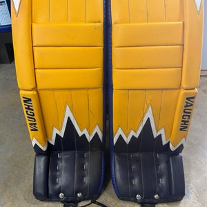 34" +2  Vaughn V9 Pro Carbon Regular Goalie Full Set Pro Stock (Used)
