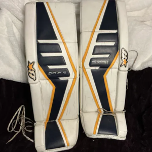 37" Brian's G-Netik II Pro Goalie Leg Pads (Used)