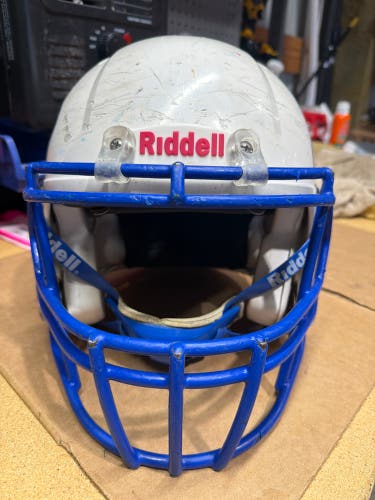 USED RIDDELL SPEED ADULT HELMET - MEDIUM - WHITE - REJECT