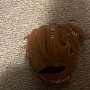 2023 Wilson A2000 RH Infield Baseball Glove 11.5" (Used) DP15