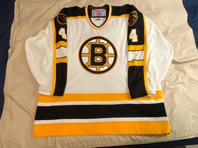 NEW Boston Bruins Bobby Orr CCM Away Game Hockey Jersey XL