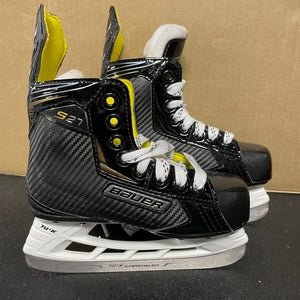 Bauer Supreme S27 Hockey Skates Size Y12D