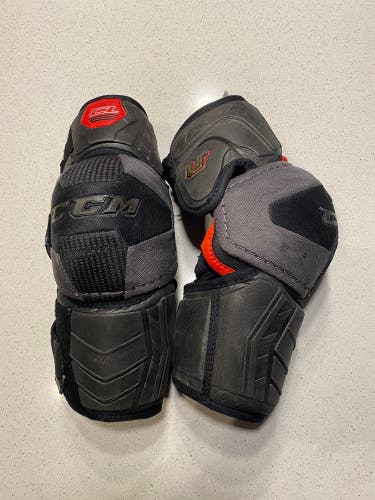 Senior Large CCM U+ CL Elbow Pads (Used)