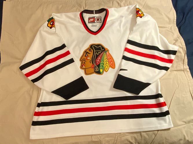 NEW Vintage Chicago Blackhawks NIKE Away Jersey Size XL