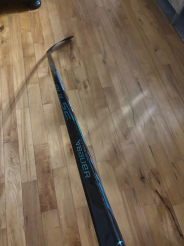 Senior Bauer Pulse Left Hand Hockey Stick P92 65 Flex (New)