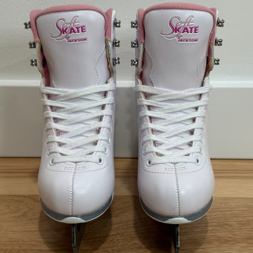 Jackson Finesse JS180 Girls Ladies White Figure Ice Skates Size 3