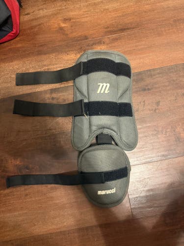 Gray Senior Marucci Shin Guards (Used)