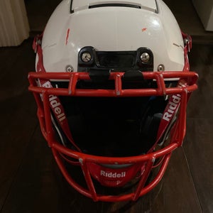 Youth Large Schutt F7 LX1 Helmet (Used)