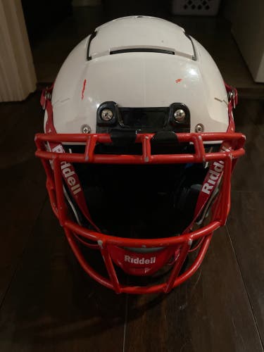 Youth Large Schutt F7 LX1 Helmet (Used)