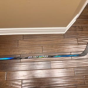 Intermediate Bauer Nexus Sync Left Hand Hockey Stick P28 65 Flex (Used)