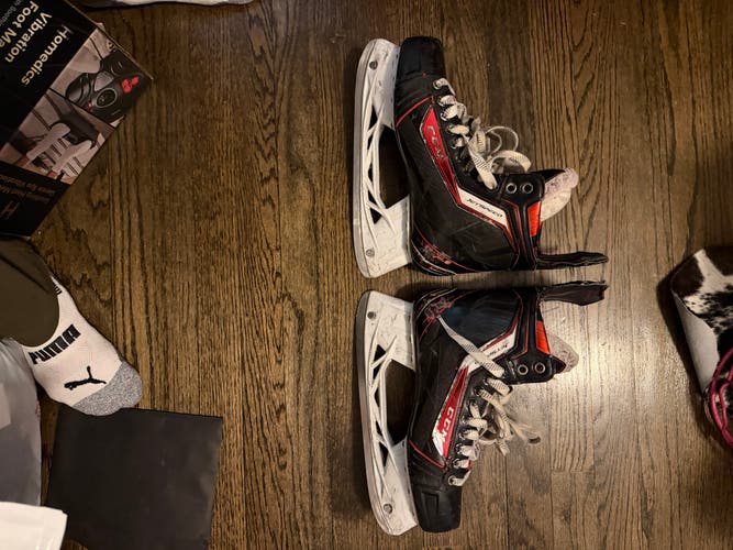 2015 CCM JetSpeed Hockey Skates Extra Wide Width 8 (Used)