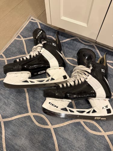 2025 CCM Tacks XF 652 Pro Hockey Skates Regular Width 295 mm 11 (Used)