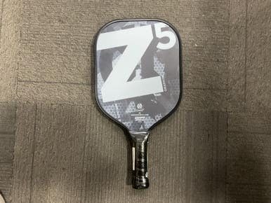 Used Onix GRAPHITE Z5 Pickleball Racquet Black 11614-S000229733